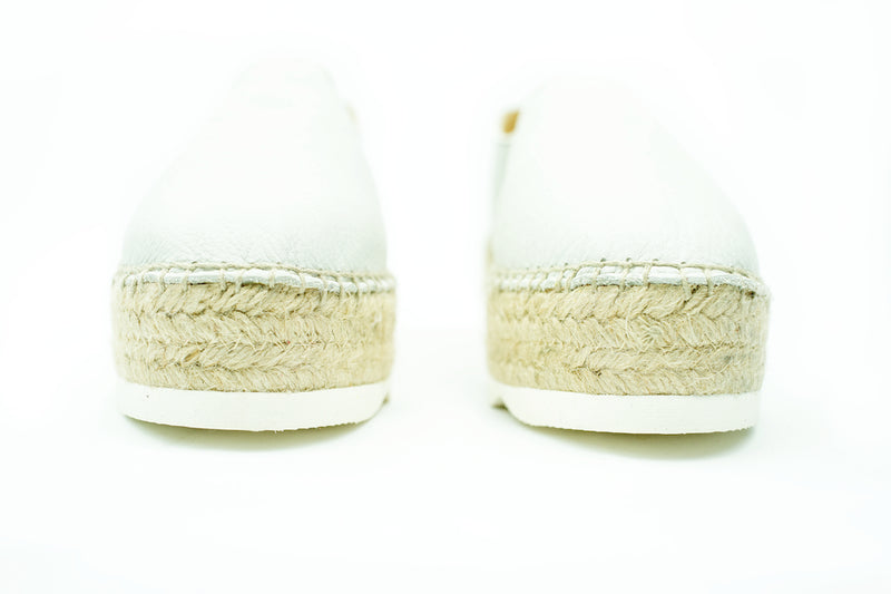 Fressia OFF White Front | KF Soles